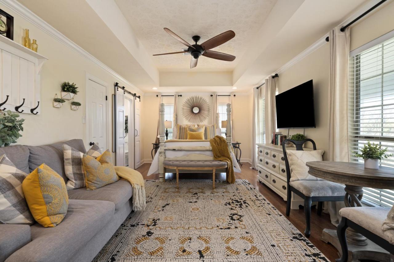 The Plantation House Boutique Inn Pflugerville Exteriör bild
