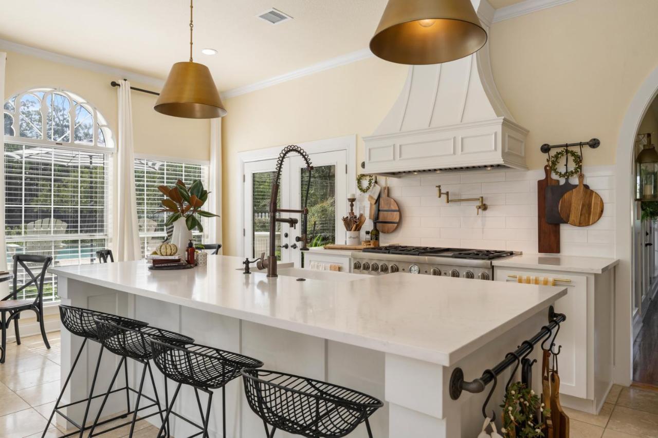 The Plantation House Boutique Inn Pflugerville Exteriör bild