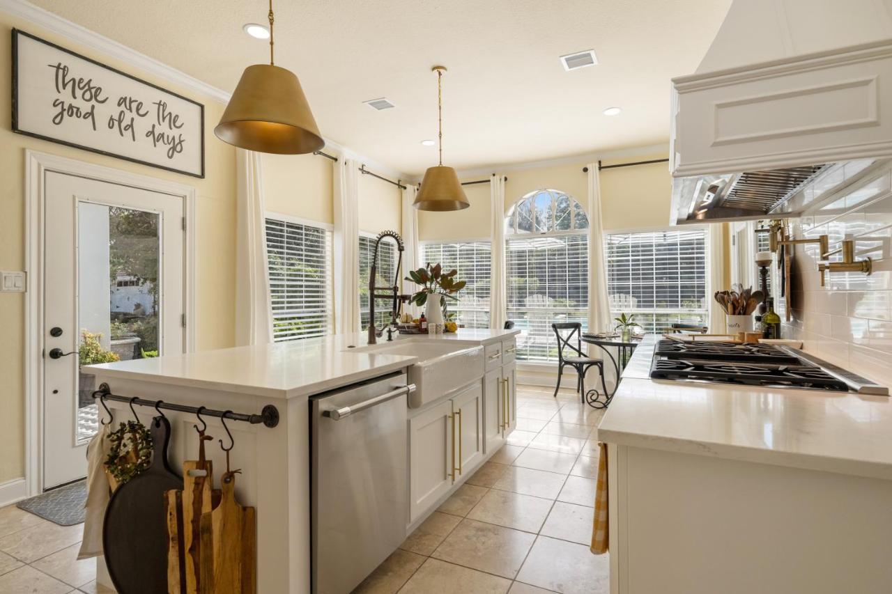The Plantation House Boutique Inn Pflugerville Exteriör bild