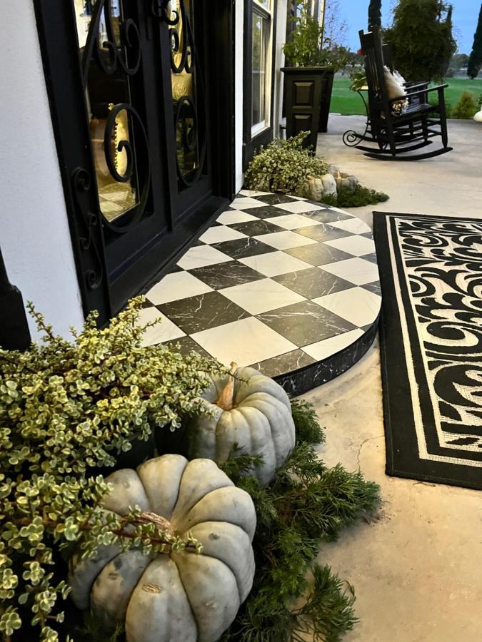 The Plantation House Boutique Inn Pflugerville Exteriör bild