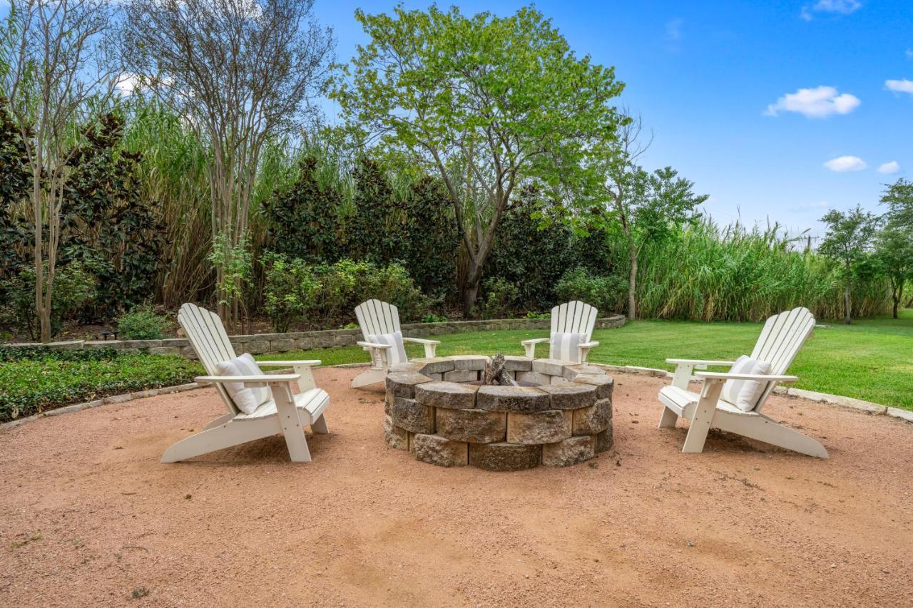 The Plantation House Boutique Inn Pflugerville Exteriör bild