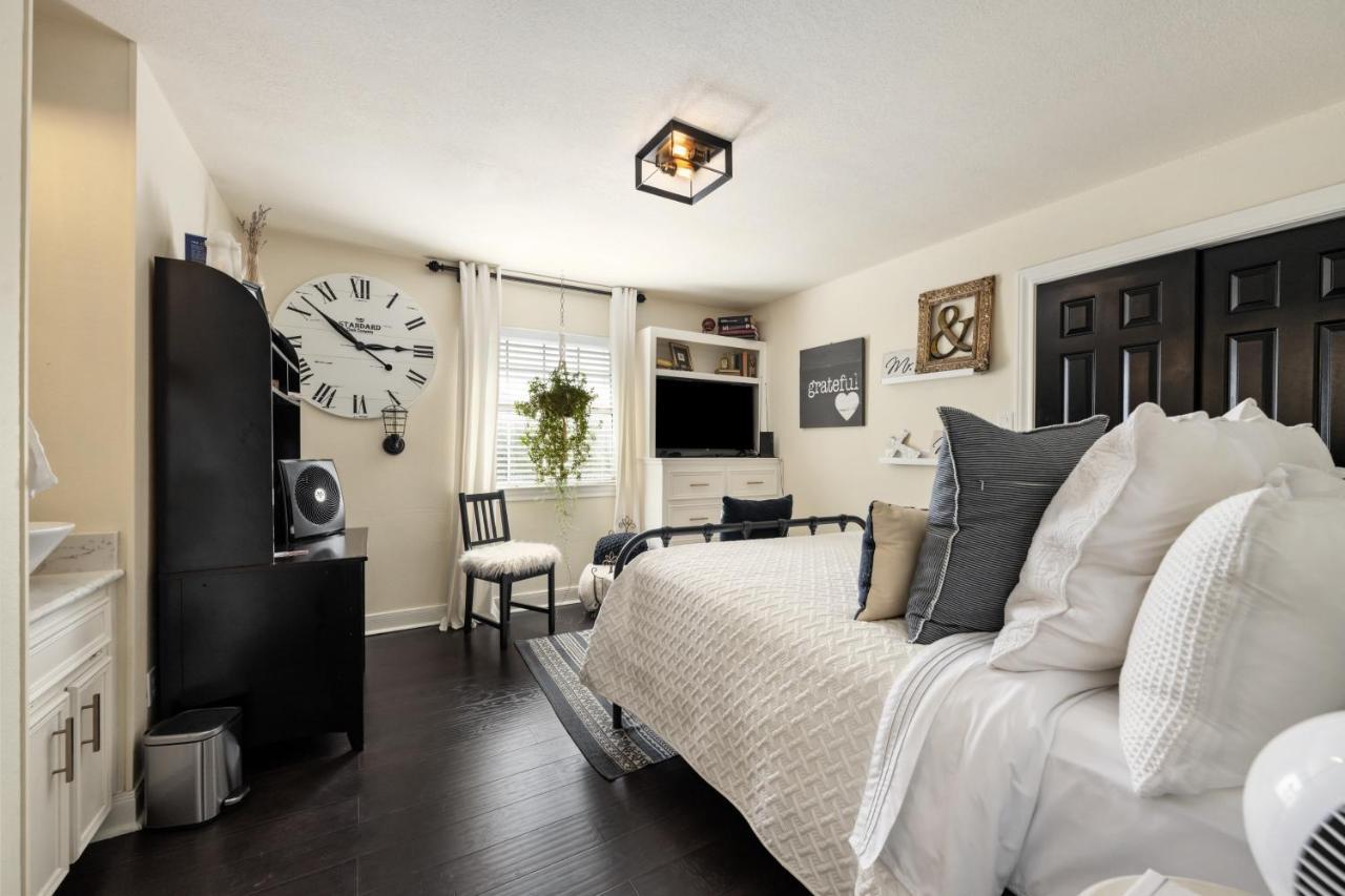 The Plantation House Boutique Inn Pflugerville Exteriör bild