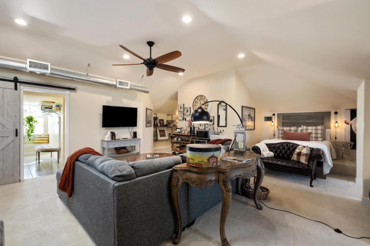 The Plantation House Boutique Inn Pflugerville Exteriör bild