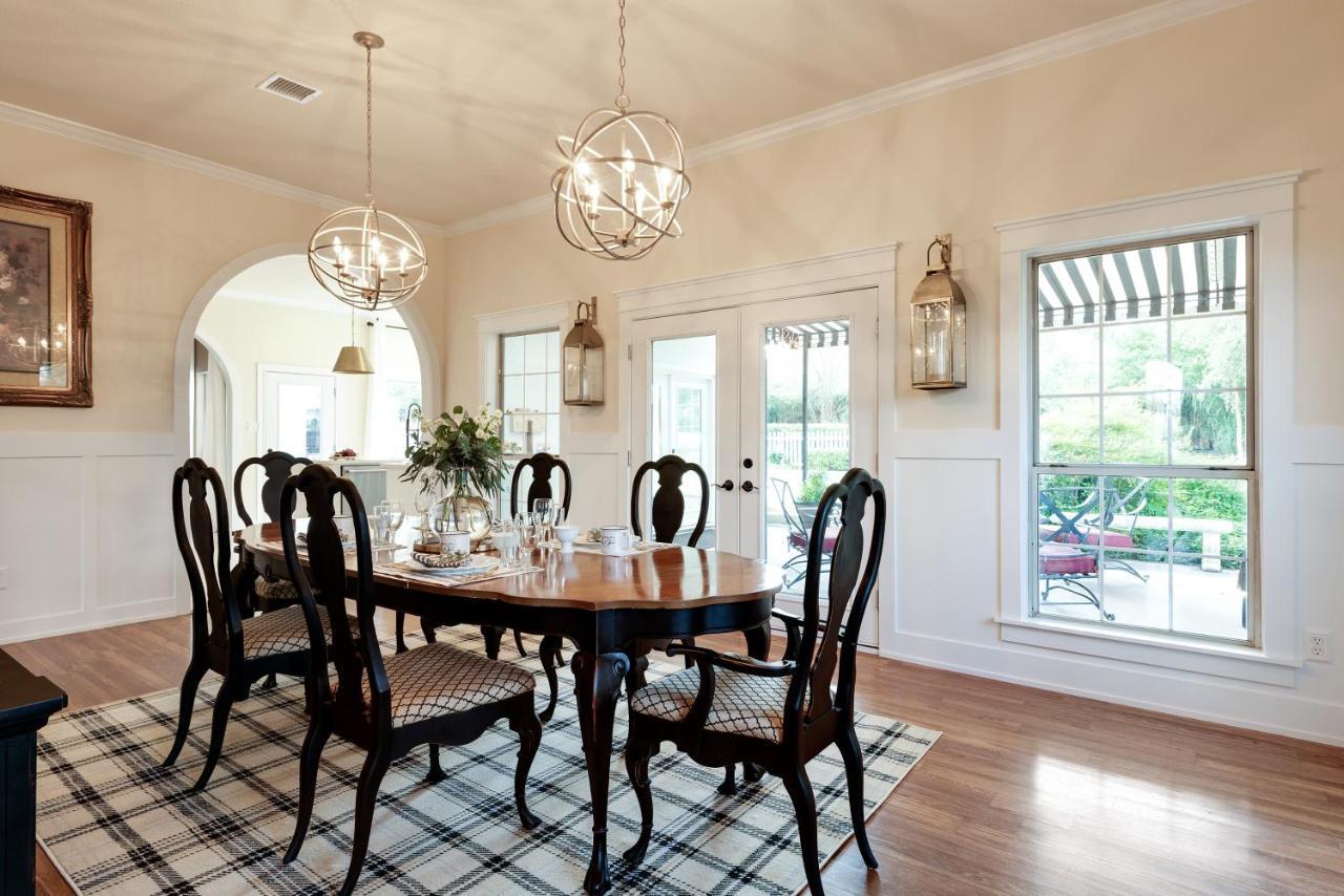 The Plantation House Boutique Inn Pflugerville Exteriör bild
