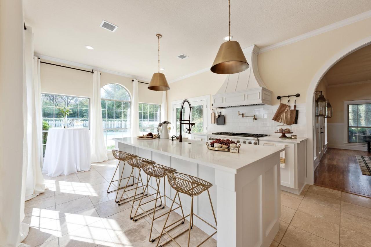 The Plantation House Boutique Inn Pflugerville Exteriör bild
